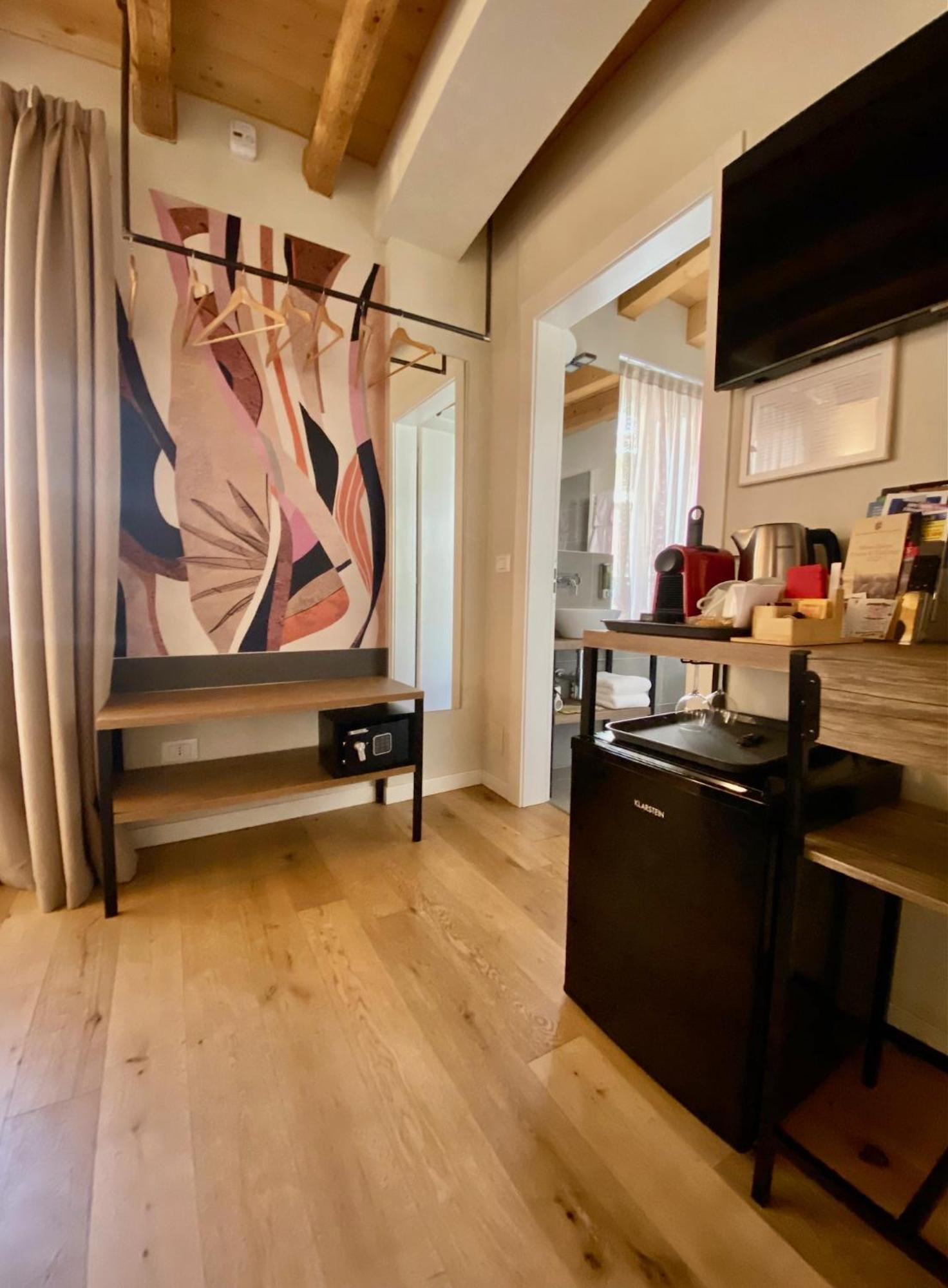 Malvezzi24 Boutique Rooms Desenzano del Garda Dış mekan fotoğraf